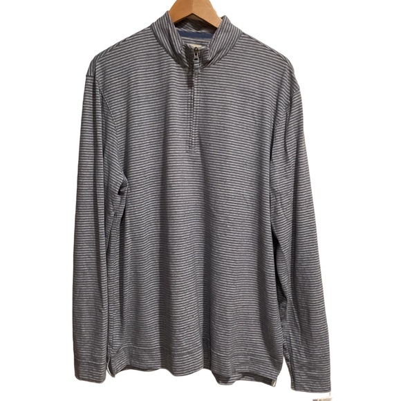 johnnie-O Other - Johnnie O Hangin’ Out Men’s Pullover Gray Striped Quarter Zip